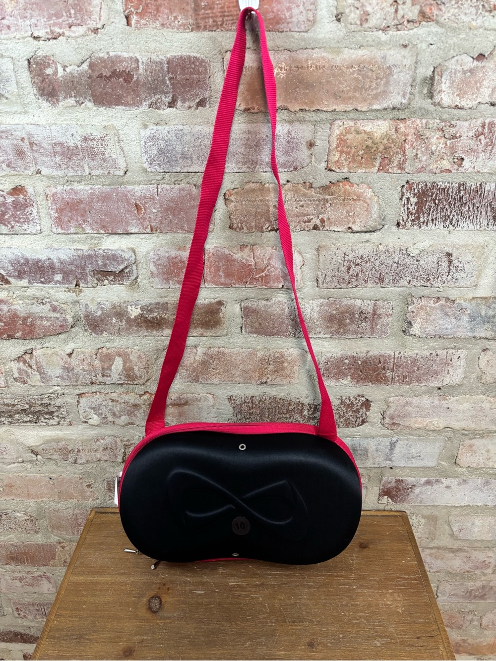 Nfinity vengeance cheer shoe case size 10